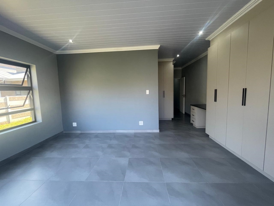 3 Bedroom Property for Sale in Island View Western Cape